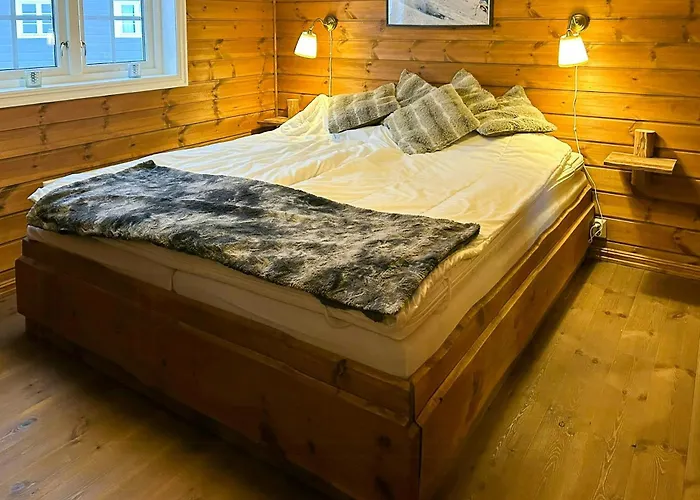 Timber House With Inski Out In Semesterbostad *